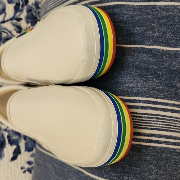 Sperry sneakers white 🌈 pull on loafer style size 9 peace sign heart - Picture 2 of 13